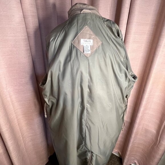 VTG Talbots Petites 10P Long Trench Coat Beige Pockets Button Style Sophisticate - Picture 9 of 16